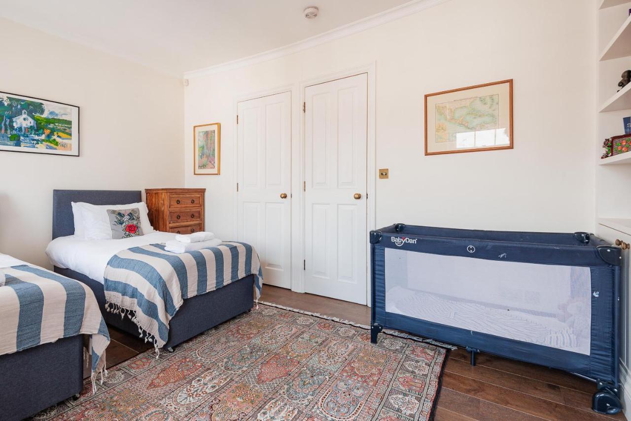 لندن Charming Pimlico Home Close To The River Thames By Underthedoormat المظهر الخارجي الصورة